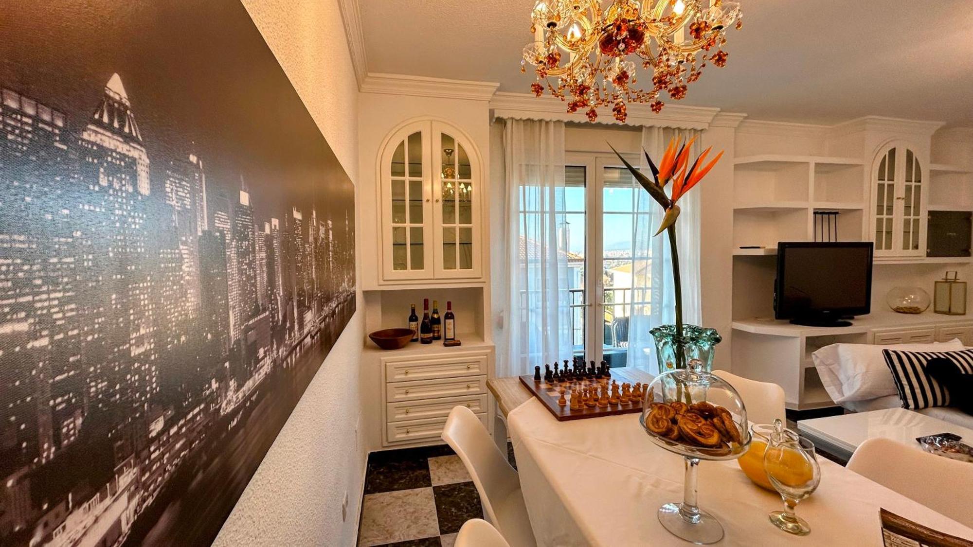 Iberos Royal Appartement La Zubia  Buitenkant foto